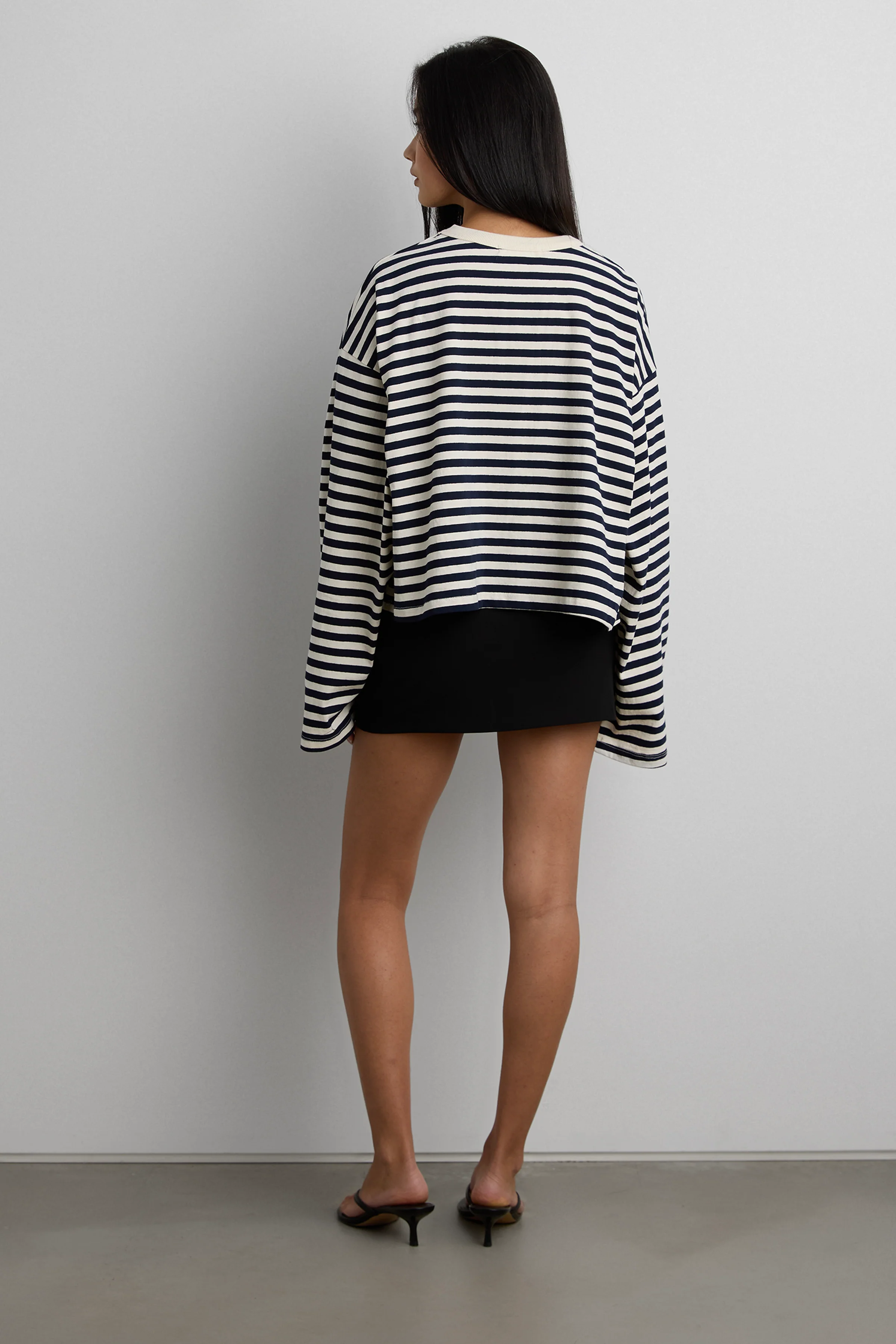 CROPPED STRIPED LONG SLEEVE TSHIRT - Image 4