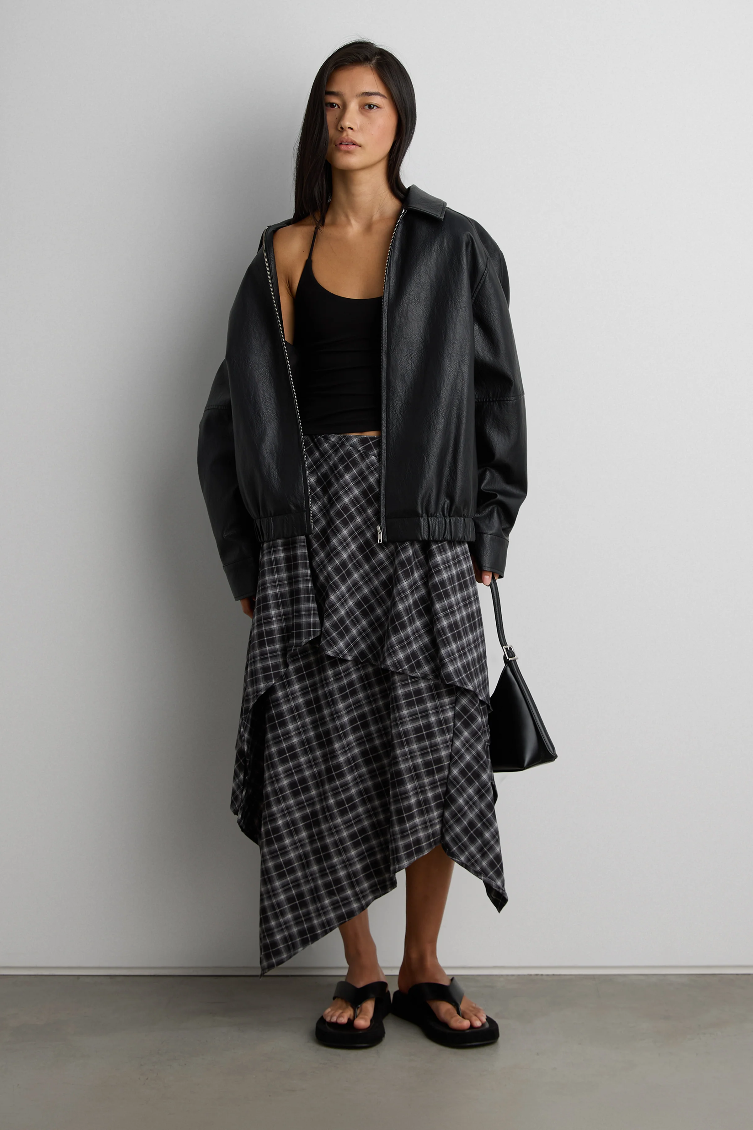 VEGAN LEATHER BOMBER JACKET - Image 4