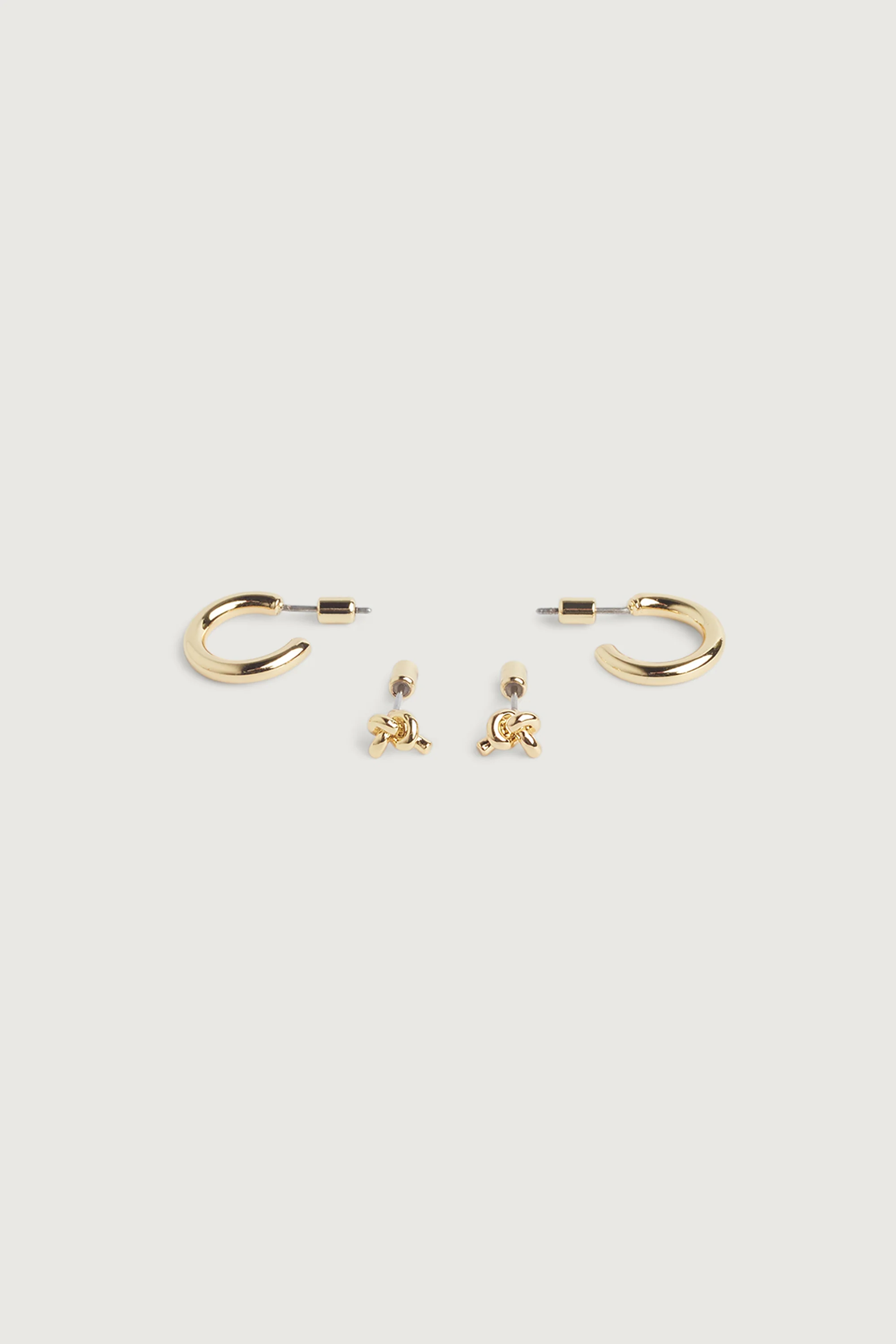HOOP AND KNOT STUD EARRING SET - Image 4