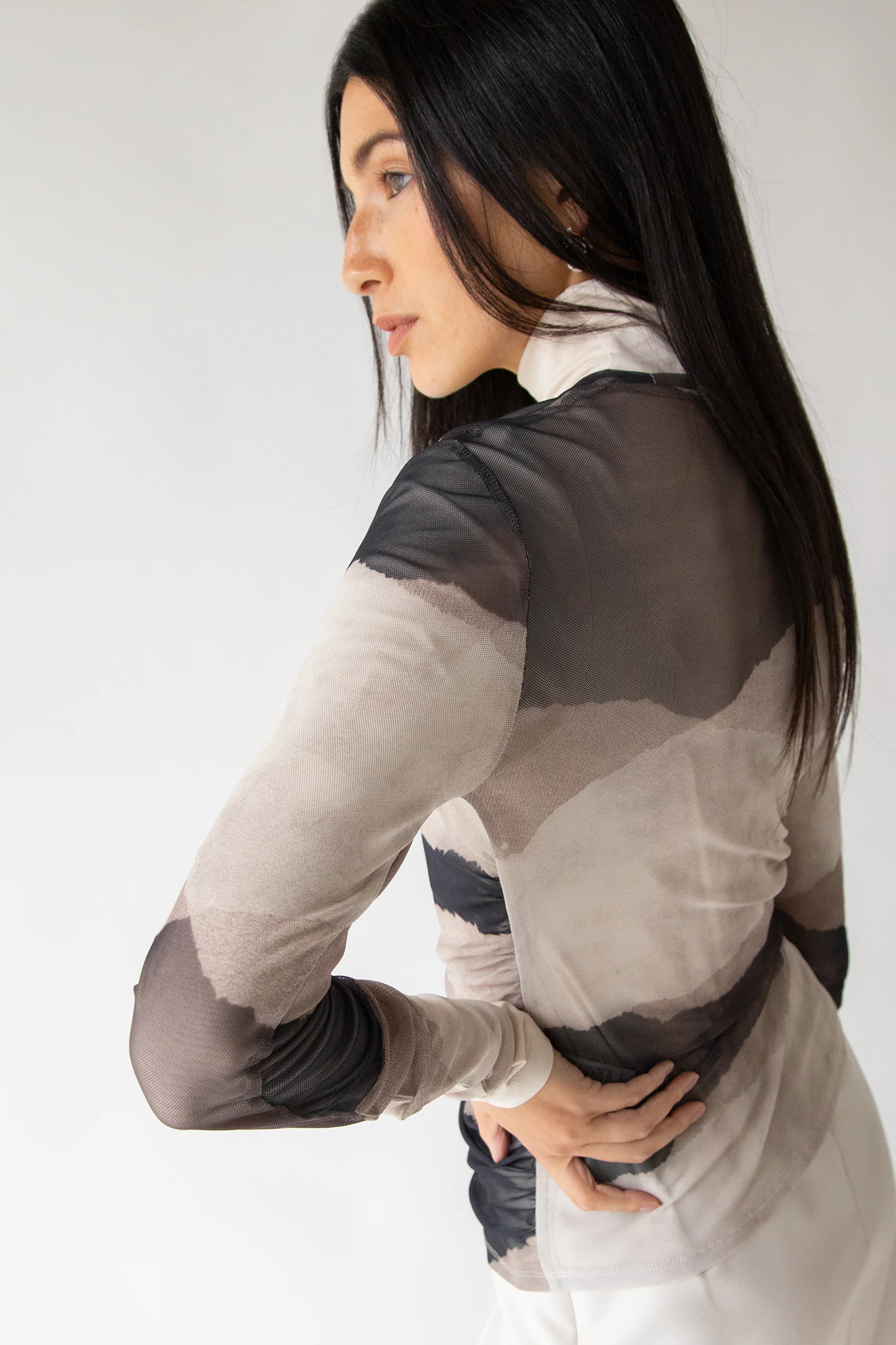 MESH LONG SLEEVE TOP - Image 9