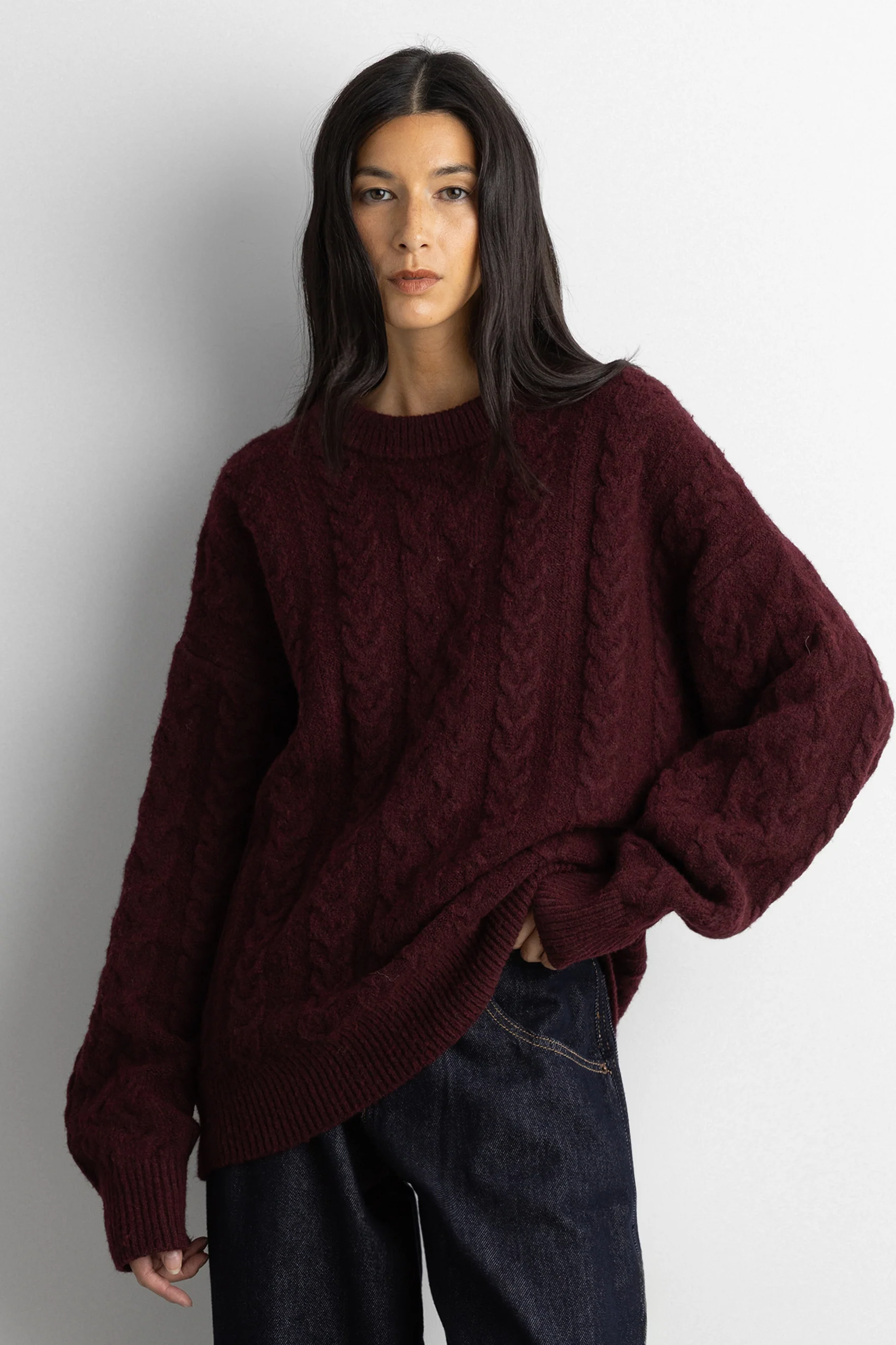 OVERSIZED CABLE KNIT SWEATER - Image 3