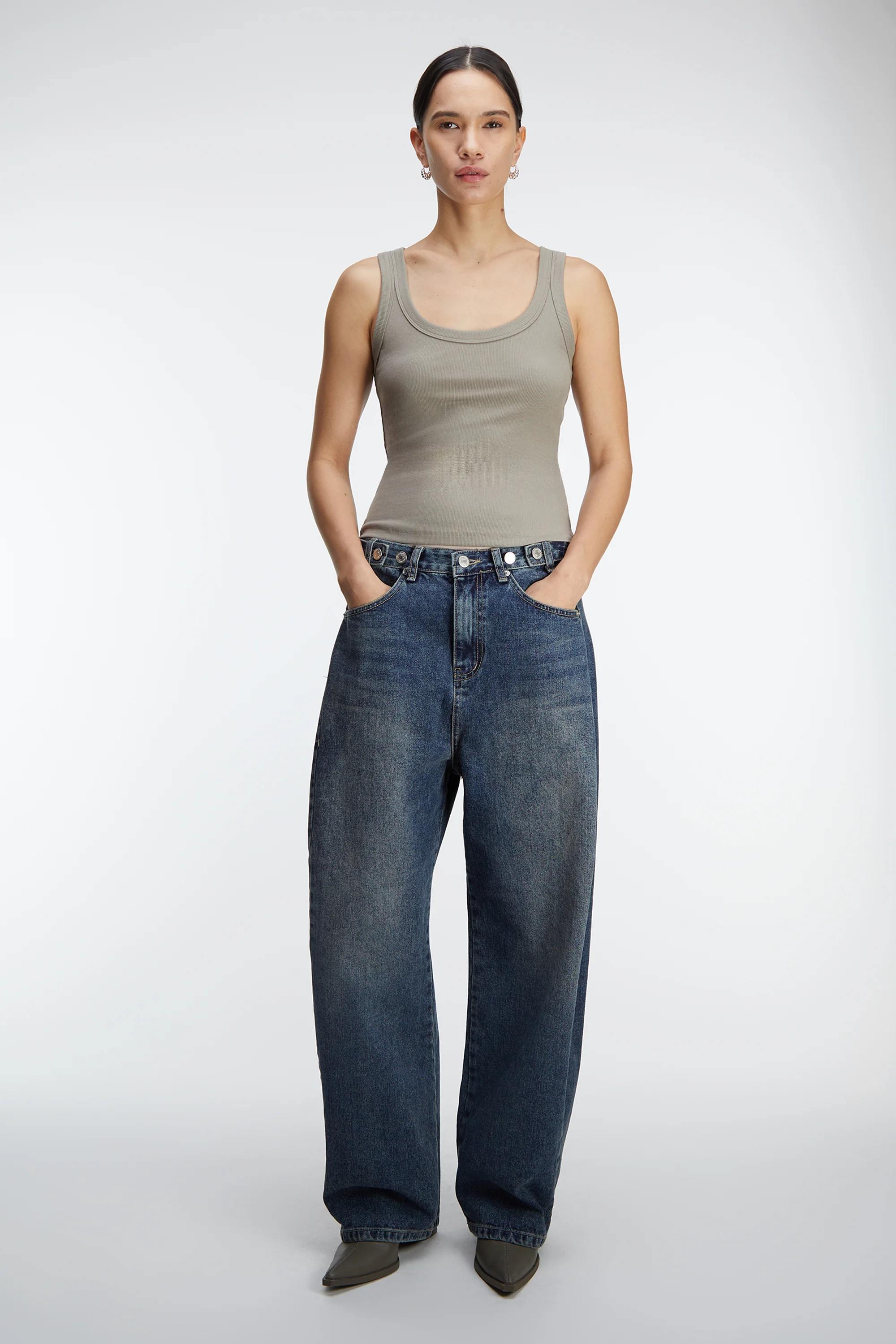 RIBBED MODAL SCOOP NECK TANK TOP - Image 10