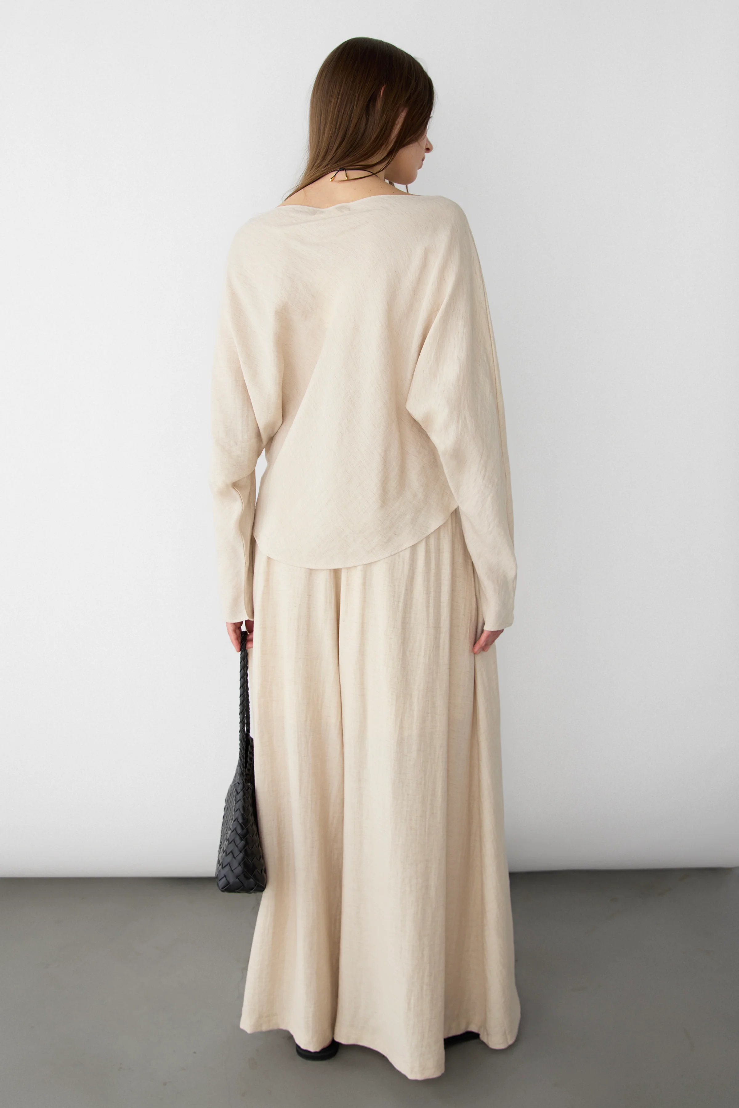TEXTURED BOAT NECK DROP SLEEVE BLOUSE - Image 3